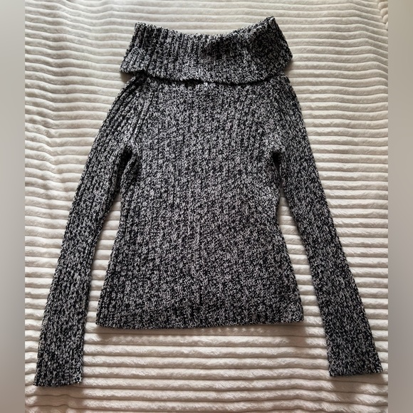 LOFT black and white cowl turtleneck sweater - Picture 2 of 4